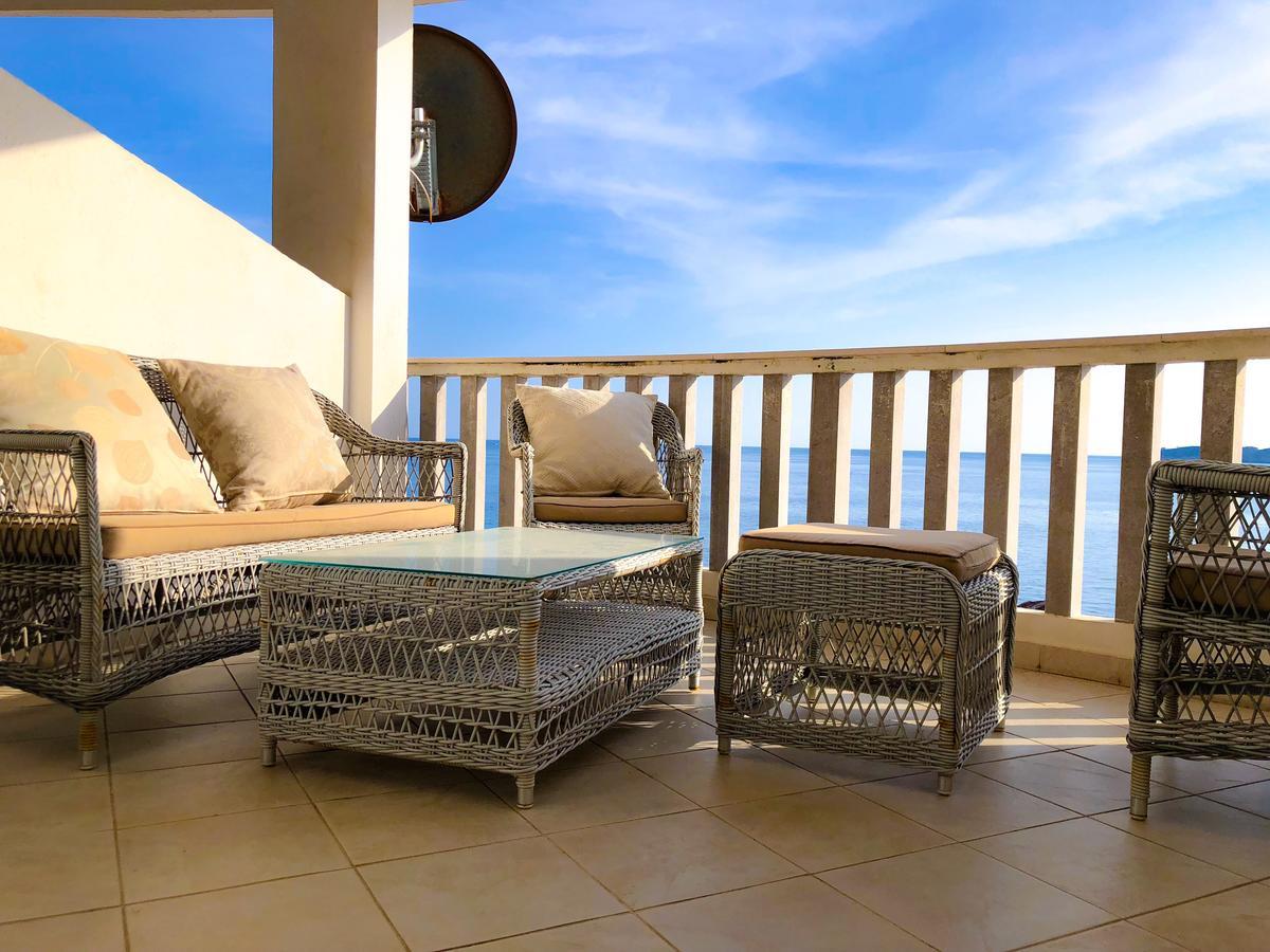 Beach Apartment Rafailovici Exterior foto